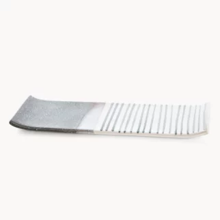 Patera dekoracyjna biało, popielata 39x12x3 cm VIKI