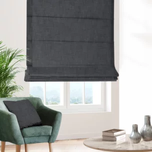 Roleta rzymska grafitowa z tkaniny blackout zaciemniającej w 100% o naturalnej strukturze
