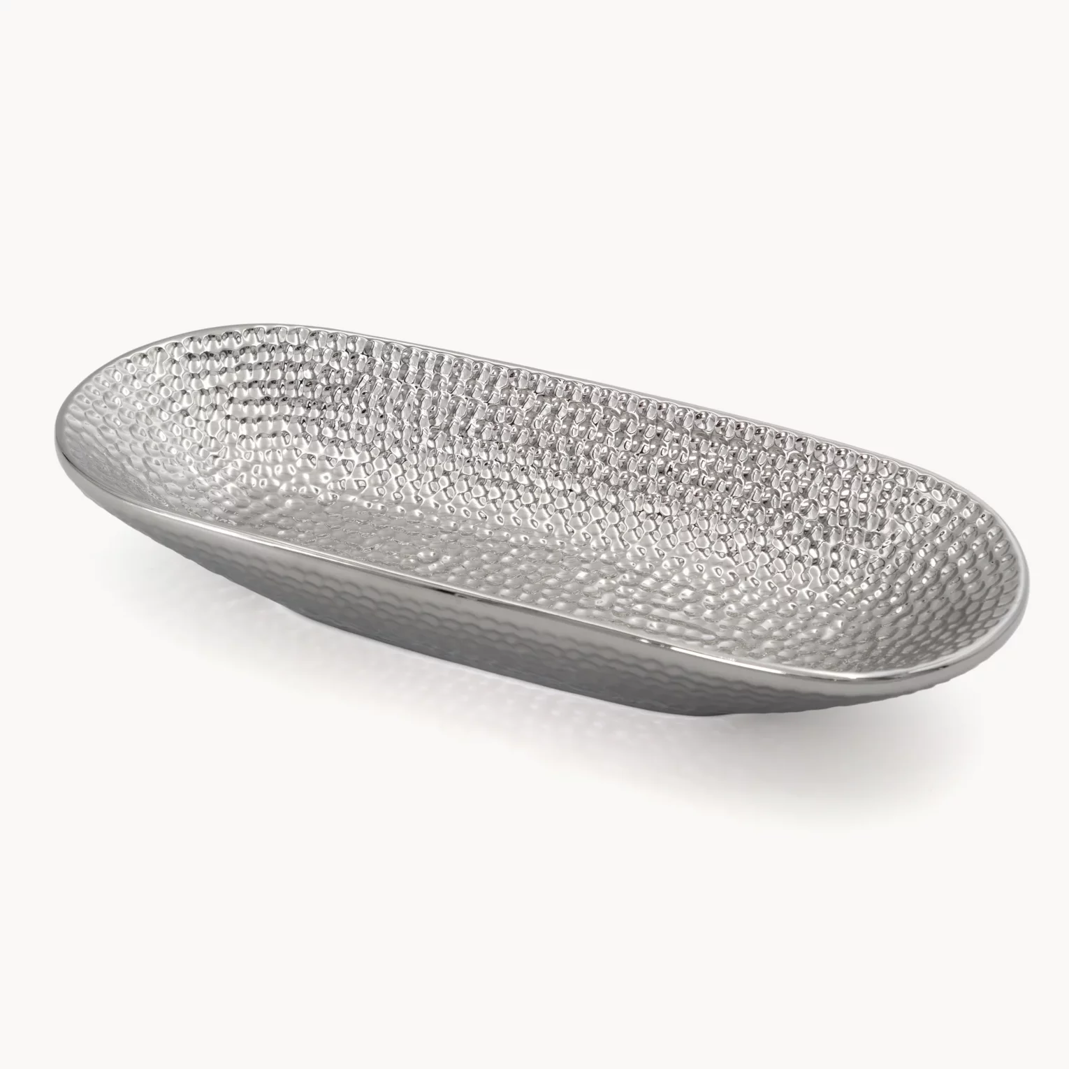 Patera dekoracyjna srebrna z ozdobnym wzorem 31x13x5 cm GREG