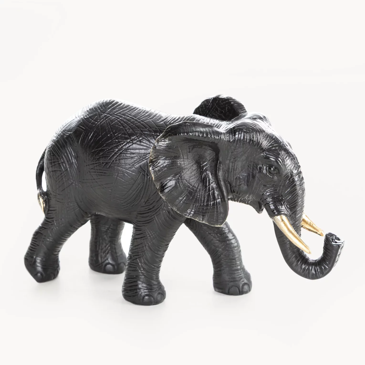 Figurka czarna Słoń 20x7x12 cm OLI