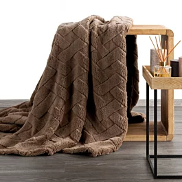 Koc flano 170x210 cm ciemnobrązowy zdobiony wytłaczanym wzorem CARO Design 91