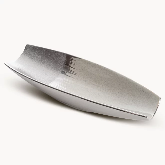 Patera ceramiczna dekoracyjna kremowo-złota łączący fakturę granitu z lśniącą powierzchnią 41x15x8 cm MAX 2