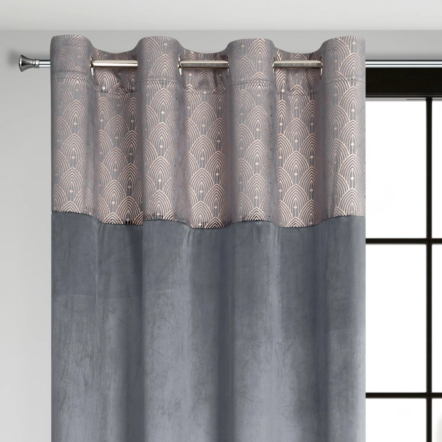 Zasłona grafitowa z aplikacją z błyszczącego welwetu 140x250 cm przelotka - AGNES - Design 91