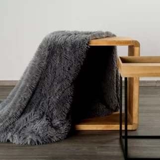 Koc o strukturze miękkiego futra 200x220 cm stalowy TIFANY 1 Design 91