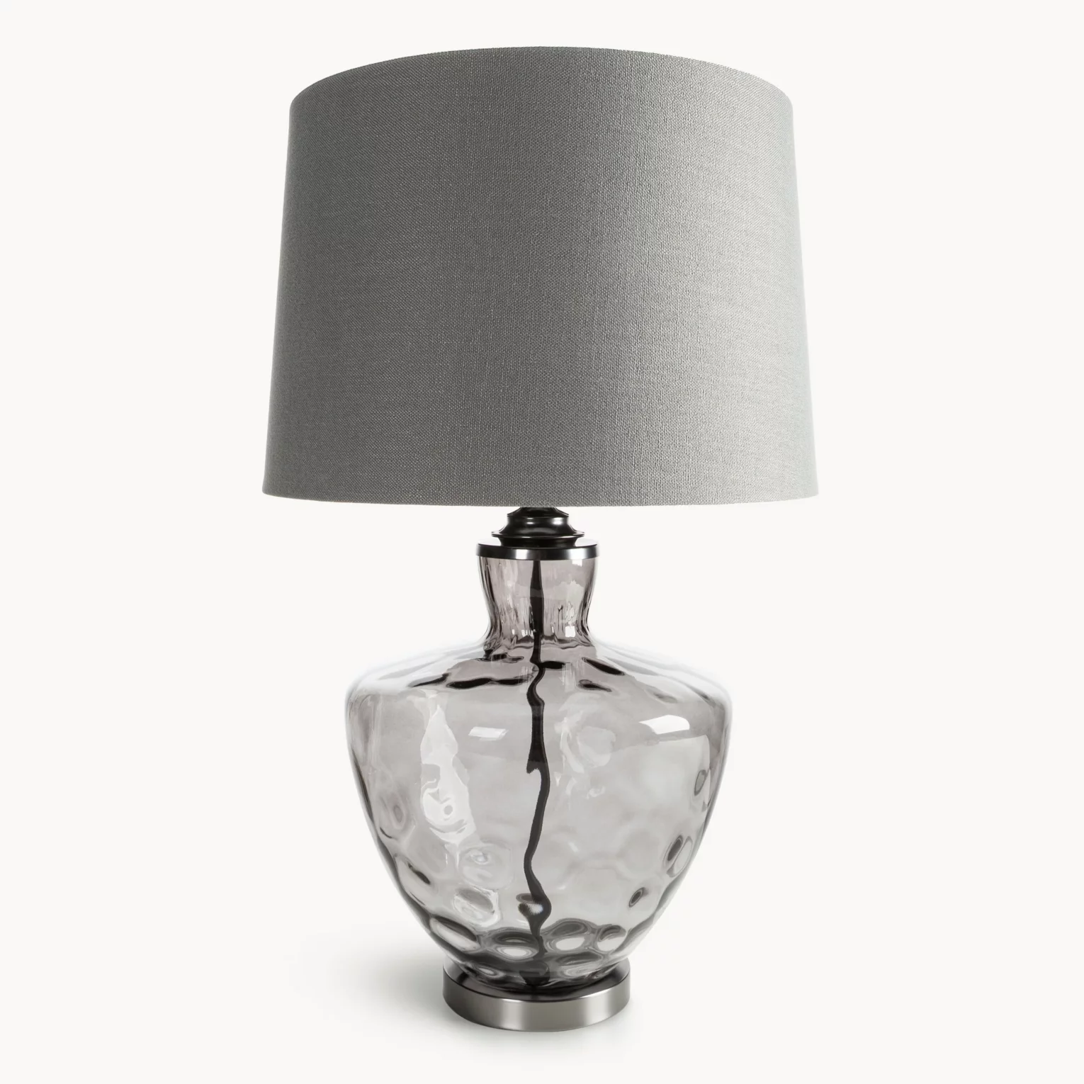 Lampa stołowa do pokoju srebrna z lekko dymionego szkła i matowym abażurem 30 x 74 cm ADELINE