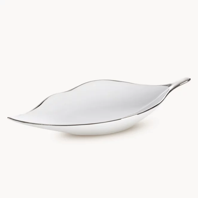 Patera ceramiczna biało-srebrna w kształcie liścia 13x30x5 cm ABBI