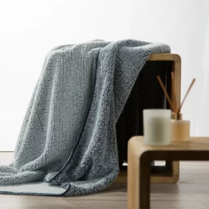Koc bukla 170x210 cm granatowo, biały z miękkiej tkaniny KOALA Eurofirany Premium