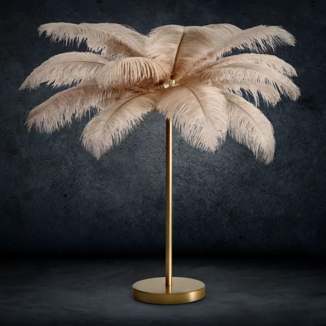 Lampa stojąca do salonu beżowo, szampańska na metalowej podstawie z niezwykle efektownym abażurem z naturalnych strusich piór 65 x 65 x 68 cm FERI