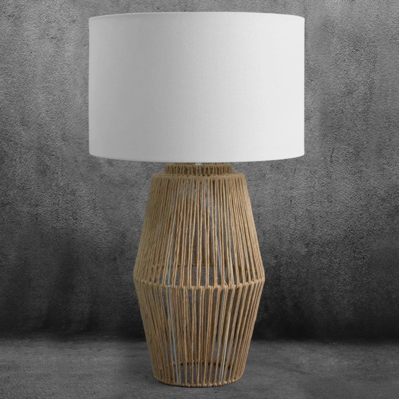 Lampa stołowa FRIDA na ażurowej podstawie w stylu boho