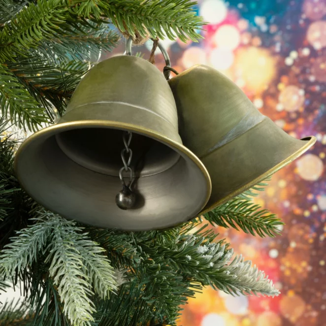 Ozdoba choinkowa dzwoneczek z ozdobnym sznurkiem jutowym