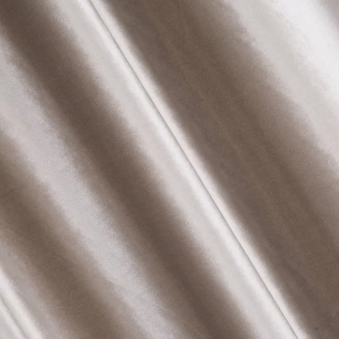 L88/18 Zasłona szyta na taśmie 5 cm ITALIA beżowa z tkaniny welwetowej o delikatnym połysku