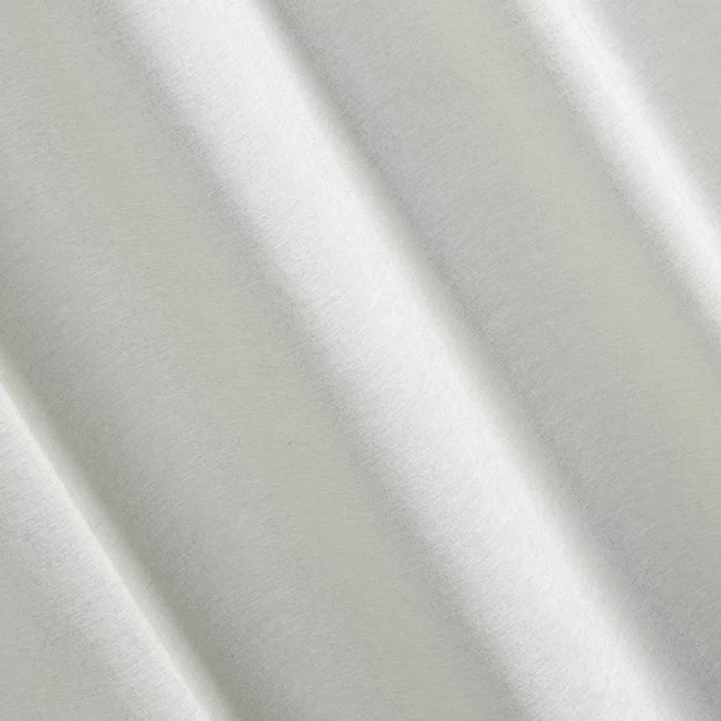 L59/1 Zasłona szyta na taśmie 5 cm TEXTURE 2 kremowo srebrna z miękkiej tkaniny szenilowej z błyszczącym nadrukiem