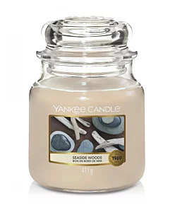 YANKEE CANDLE - Średnia świeca zapachowa w słoiku - Seaside Woods